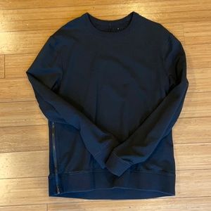 Men’s Crew Lululemon Sweater size M